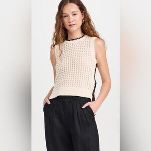 Magaschoni White and Navy Sleeveless Sweater Medium